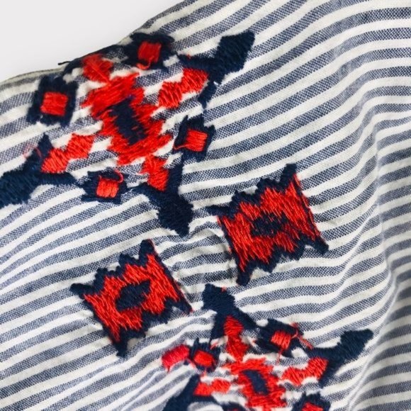 Ann Taylor LOFT Off Shoulder Embroidered Tassel Top XS Petite - Picture 8 of 9